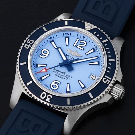 Breitling Superocean 36 .